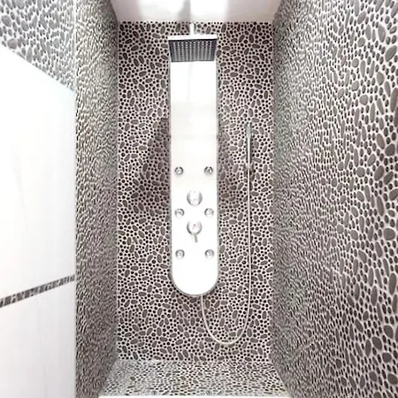 Charming House In With Jacuzzi 펜션 산이시드로
