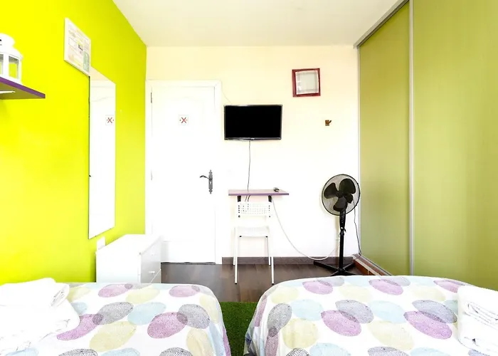 View Terrace House: Retreat