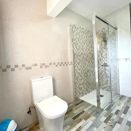 Casa de Férias Charming House In With Jacuzzi *