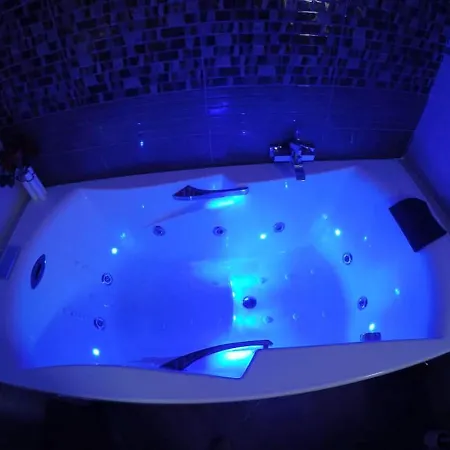 Feriehus Charming House In With Jacuzzi San Isidro (Tenerife)